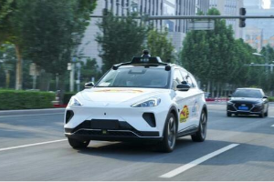 在京车队扩容 百度再获无人化载人牌照