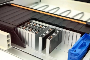 机构：预计2035年全球固态电池需求量将达到740GWh