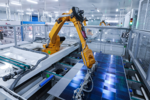 广汽集团：全固态电池中试产线已建成试产