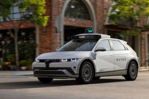 消息称Waymo洽谈新一轮融资 估值超千亿美元
