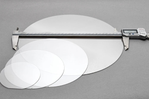 Wolfspeed成功生产300mm碳化硅SiC单晶晶圆