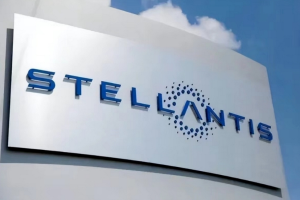 消息称Stellantis正与零跑洽谈拟在加拿大闲置工厂生产电动汽车